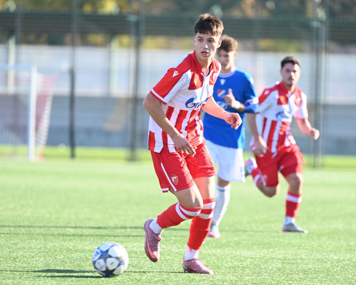 Crvena zvezda Banjik Ostrava (10).jpg