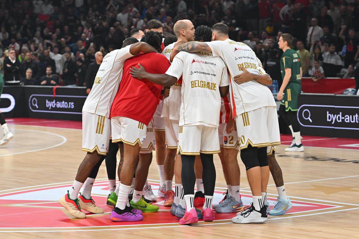 Crvena zvezda - Panatinaikos 5.JPG