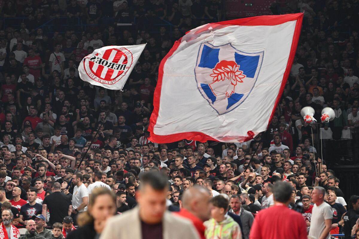 Crvena zvezda - Panatinaikos 9.JPG