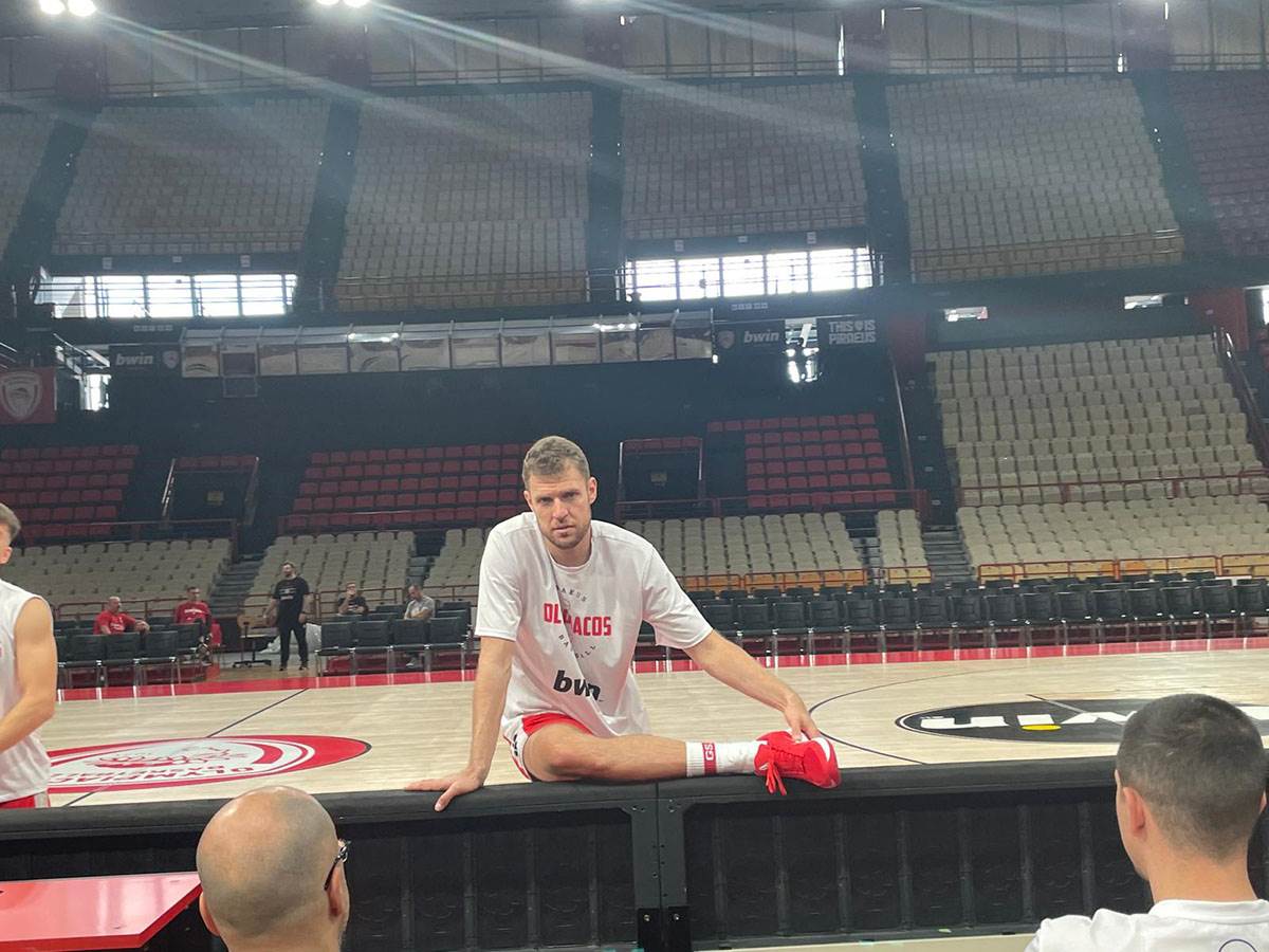 Trening Olimpijakosa (3).jpg