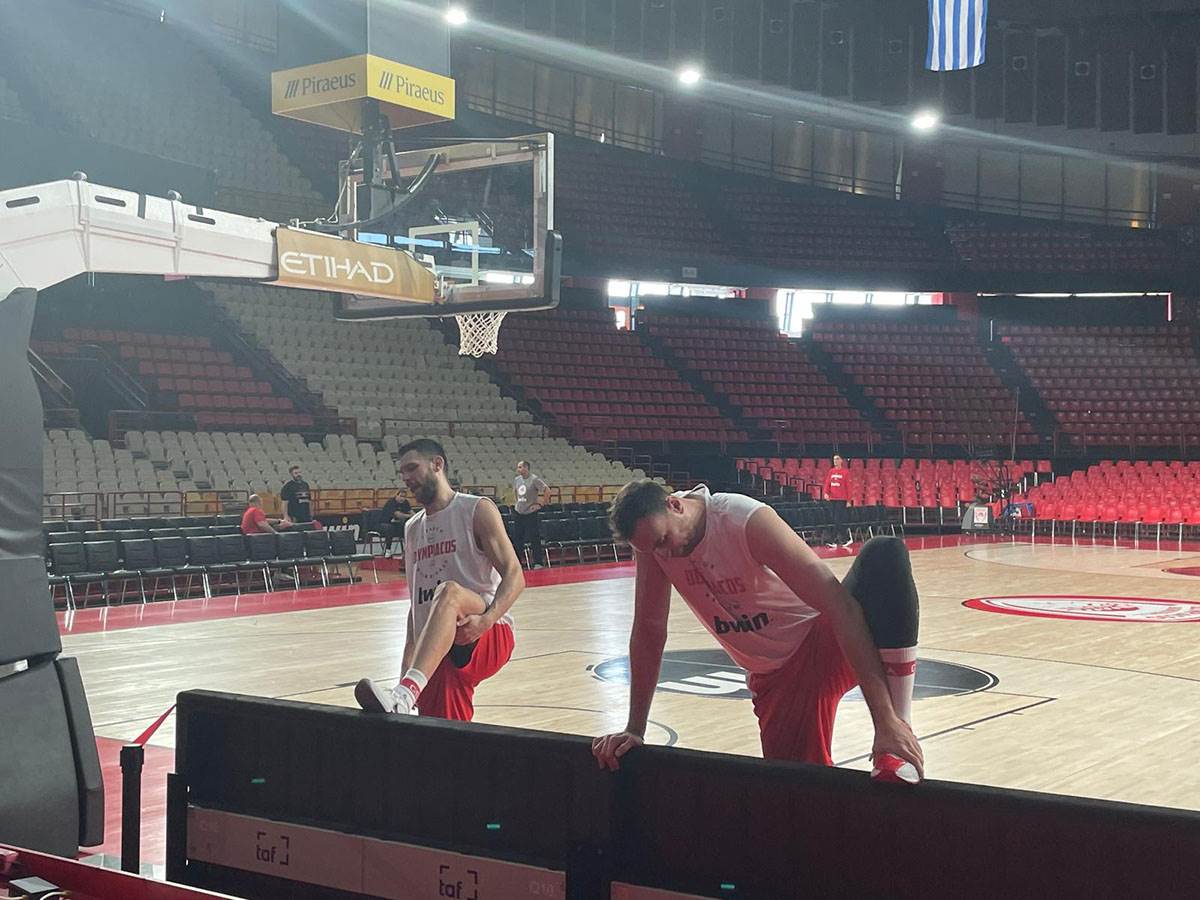Trening Olimpijakosa (4).jpg