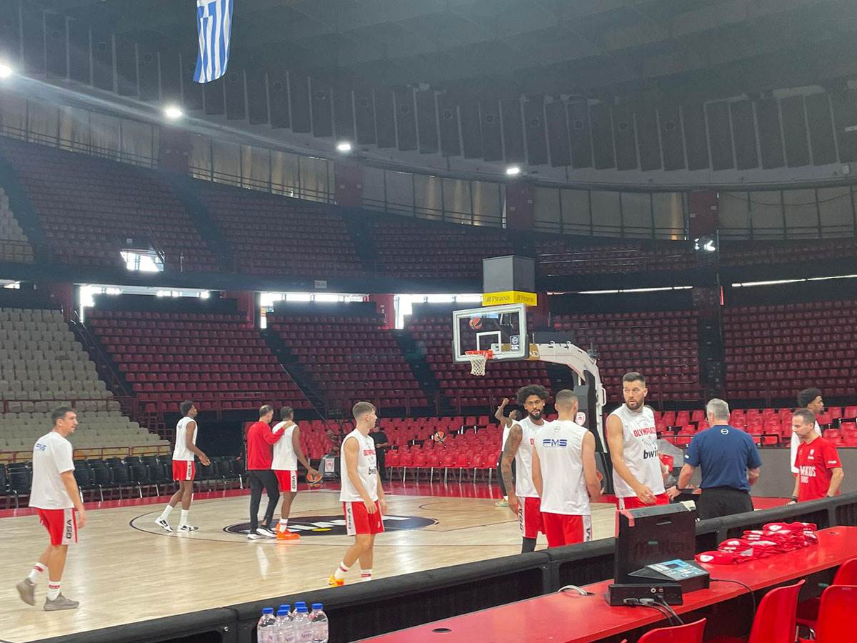 Trening Olimpijakosa (6).jpg