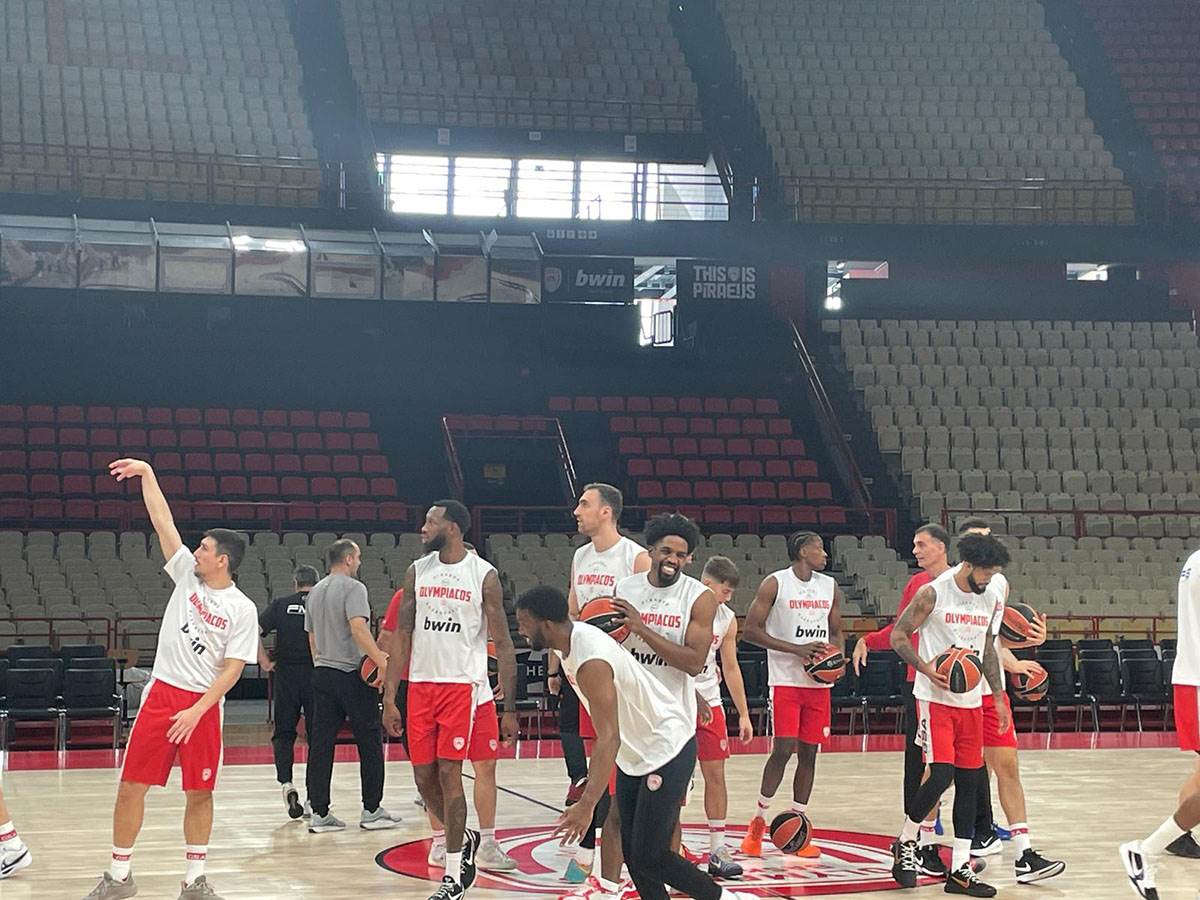Trening Olimpijakosa (7).jpg