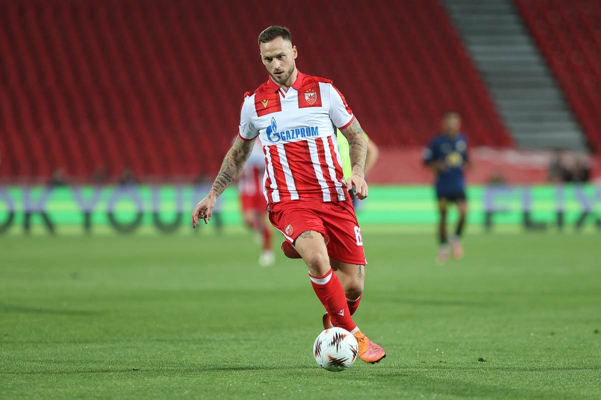 Crvena Zvezda - Lil (2).JPG