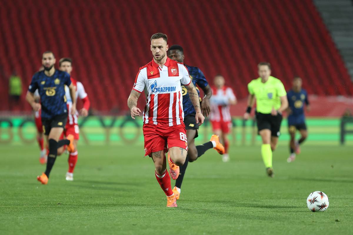 Crvena Zvezda - Lil (3).JPG