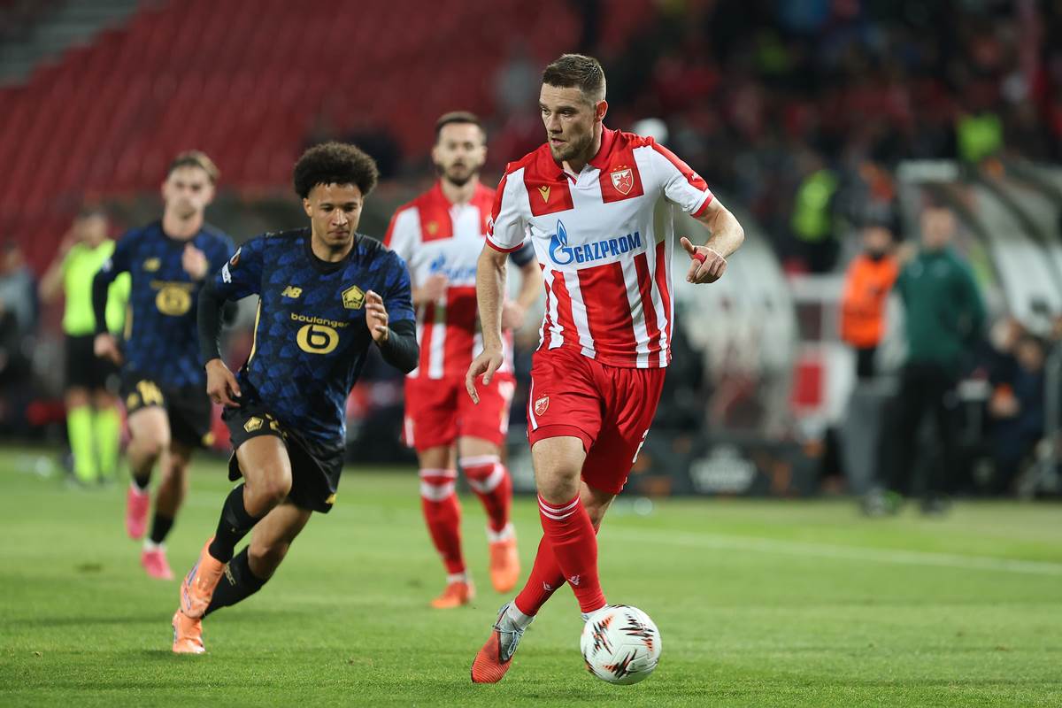 Crvena Zvezda - Lil (1).JPG