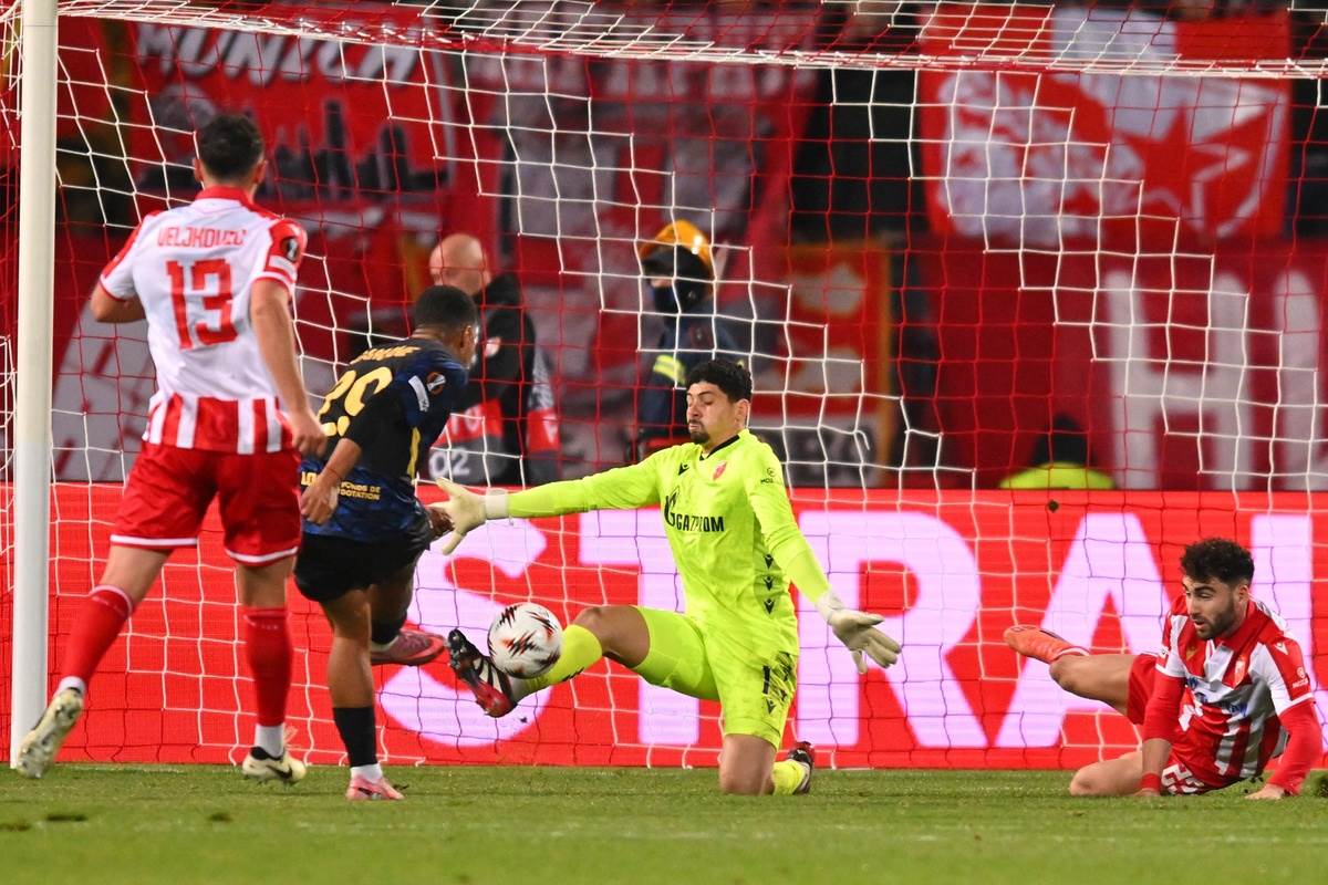 Crvena Zvezda - Lil (1).JPG