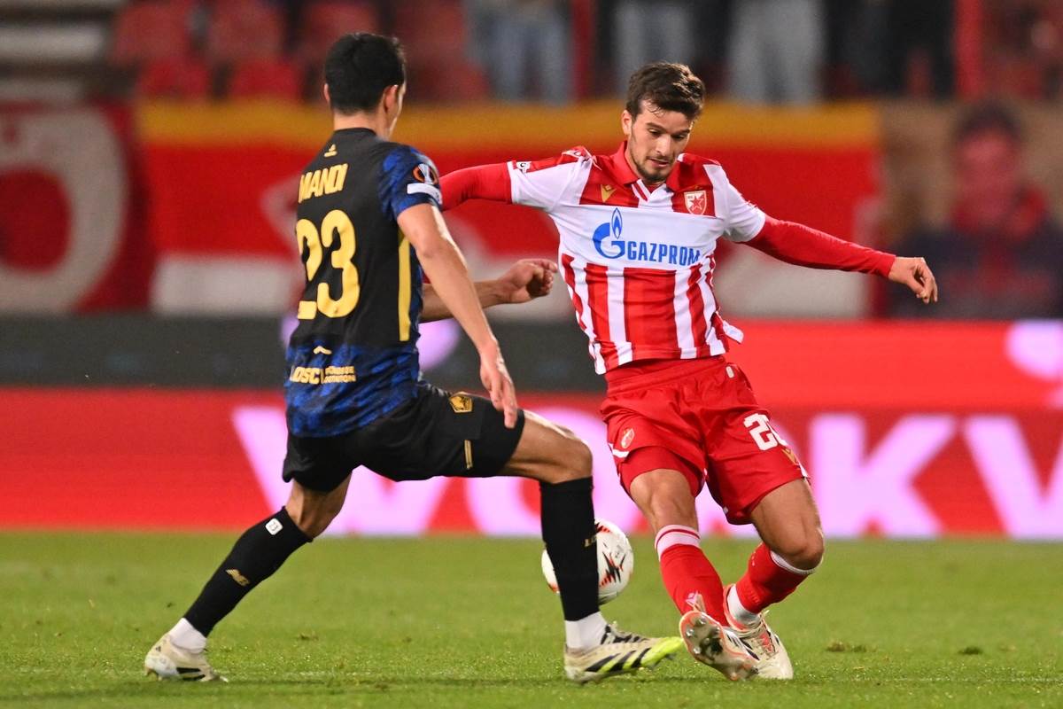 Crvena Zvezda - Lil (1).JPG