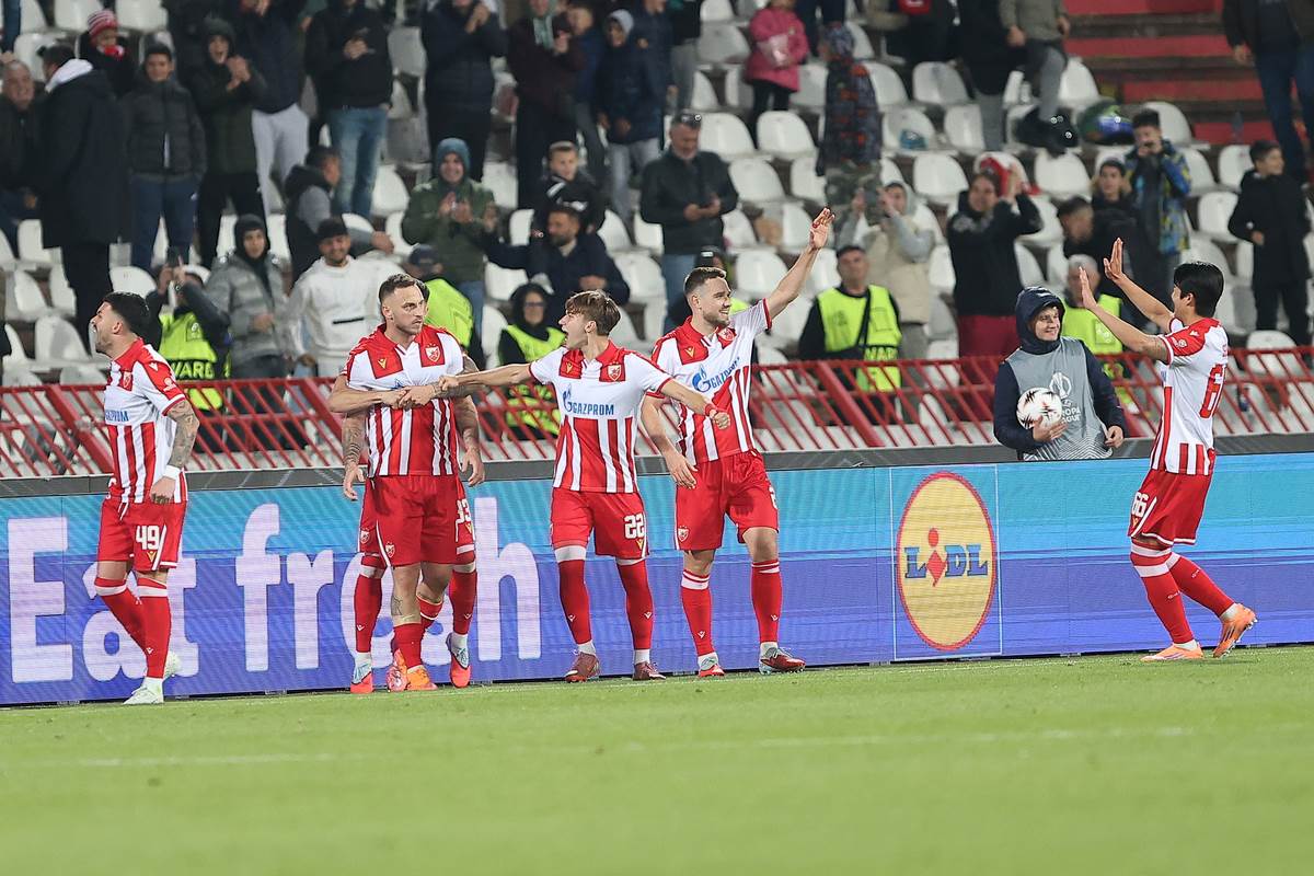 Crvena Zvezda - Lil (13).JPG