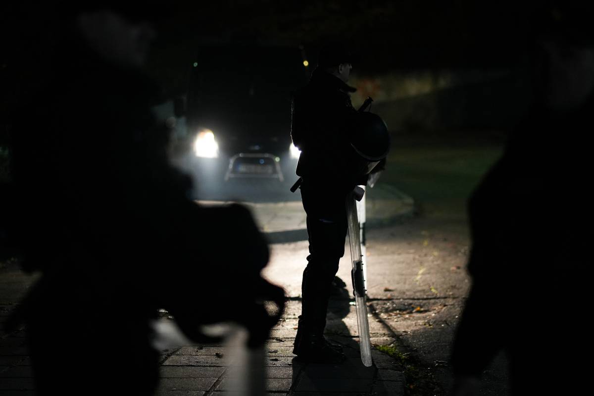 Policija na Dubai Hapoel u Sarajevu