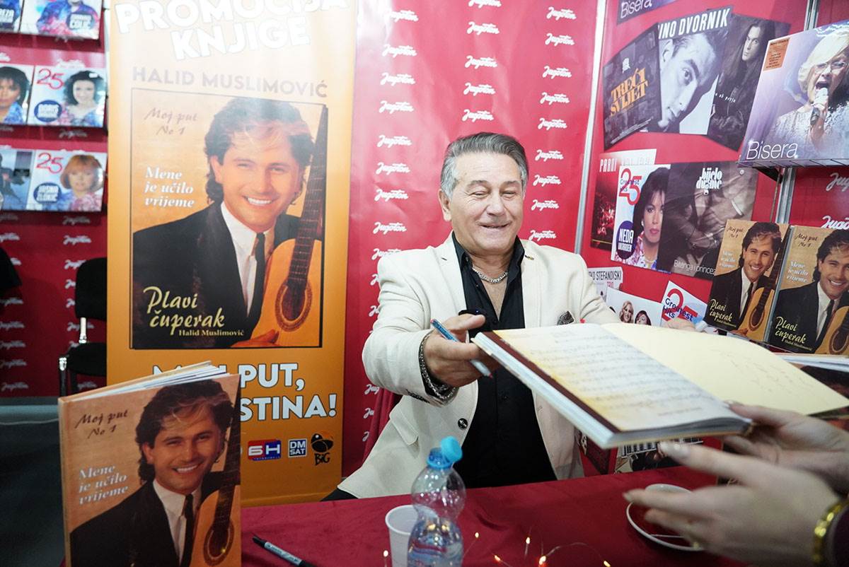 Halid Muslimović (3).jpg