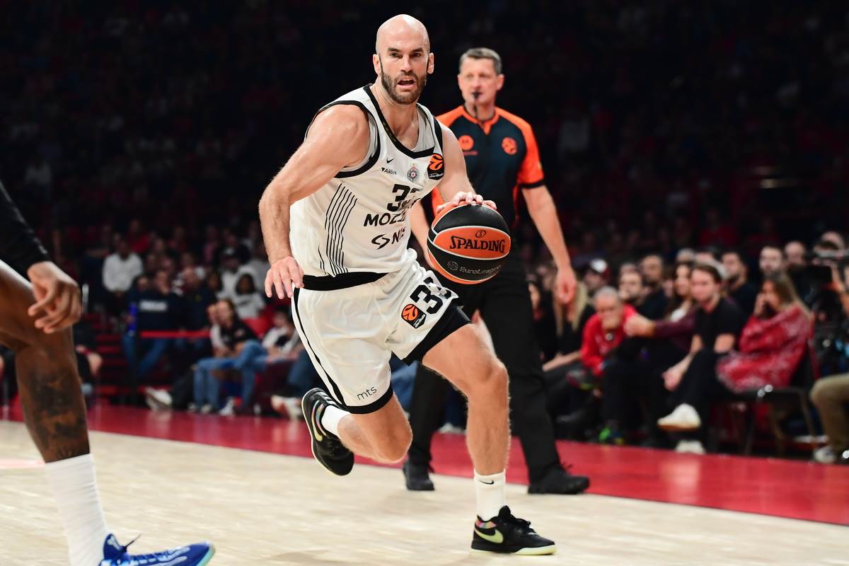 Olympiacos - Partizan (1).jpg