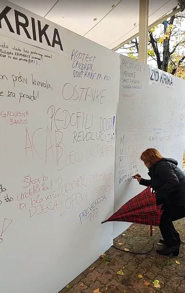 protest u Tuzli5.jpg