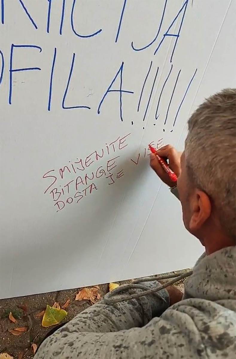 protest u Tuzli6.jpg