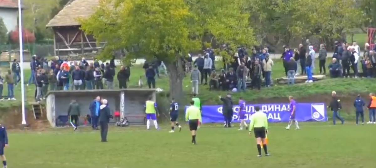 Stampedo i haos navijača na Omladinac Rajkovac Rad