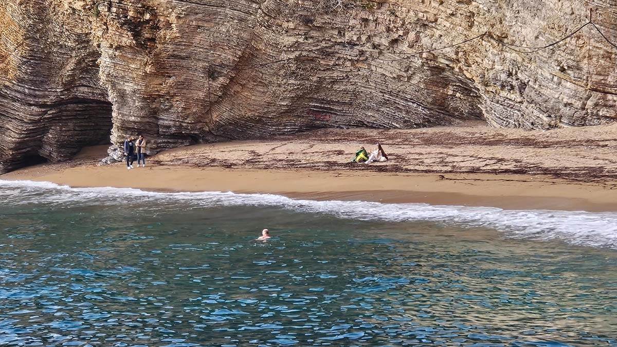 Novembar u Budvi 1.jpg