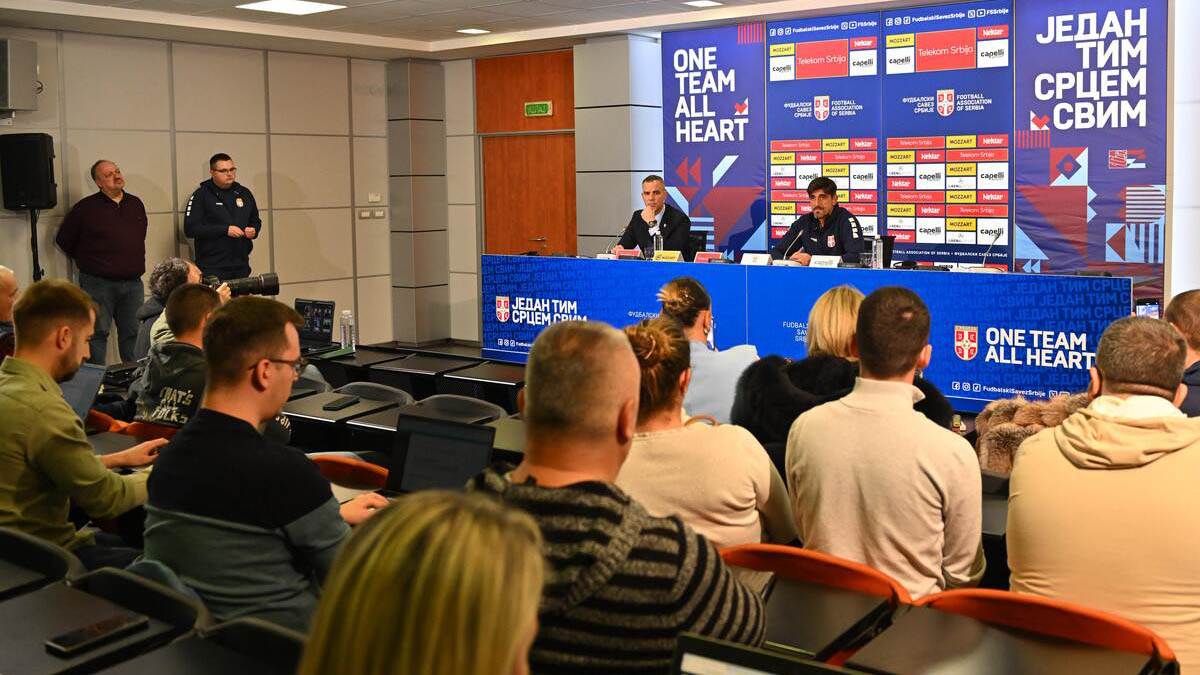 Veljko Paunović (6).jpg