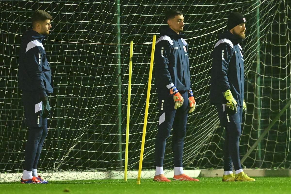 Prvi trening Veljka Paunovića 16.JPG