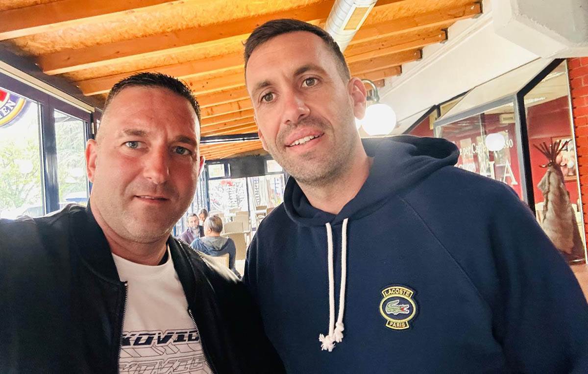 Voja, Novakov navijač (6).jpg