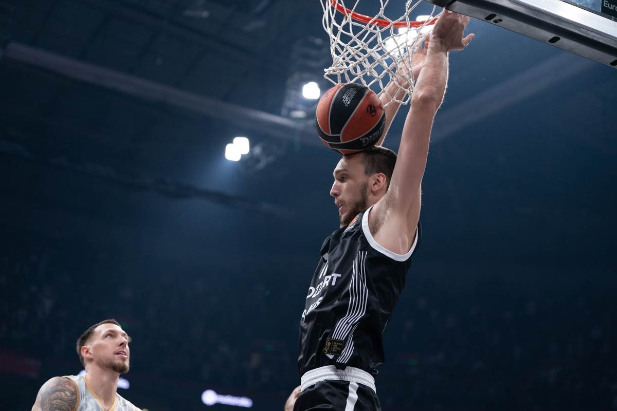 Partizan - Monako 7.JPG