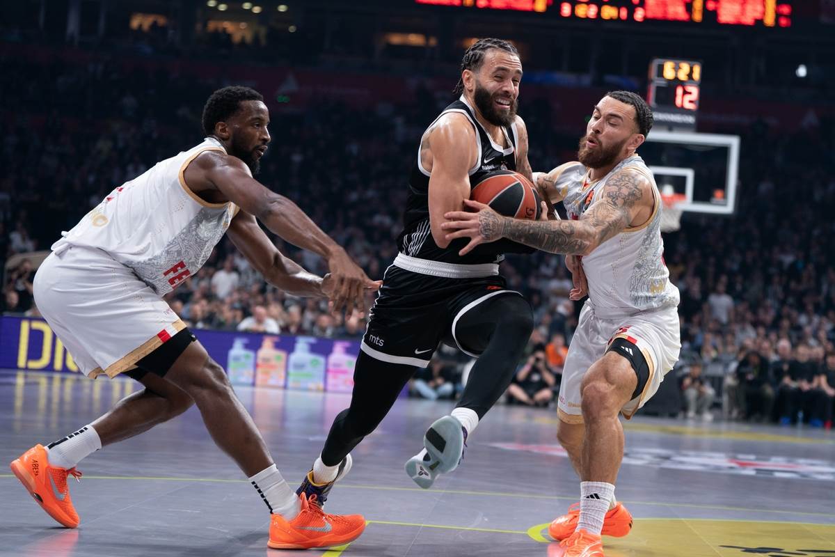 Partizan - Monako 14.JPG