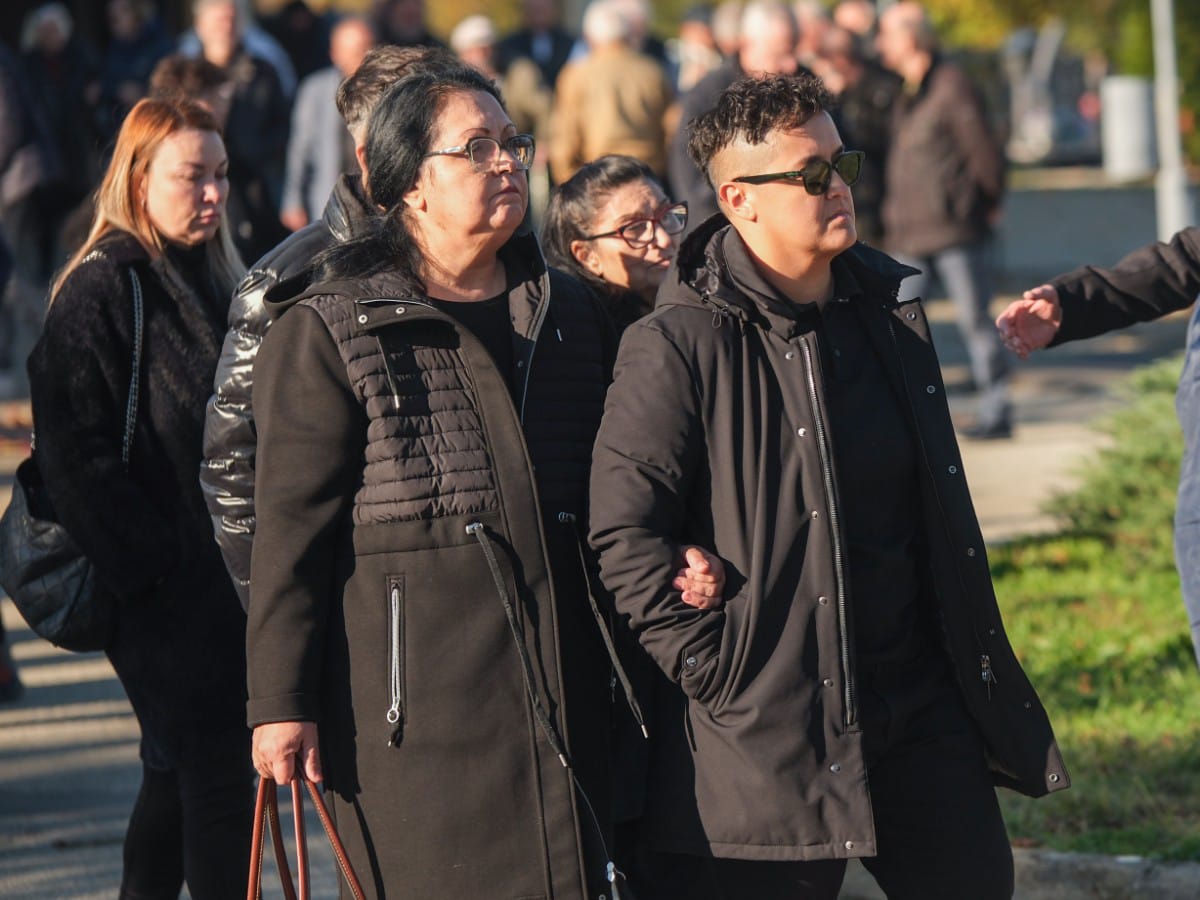 Marija Šerifović sa porodicom u povorci g