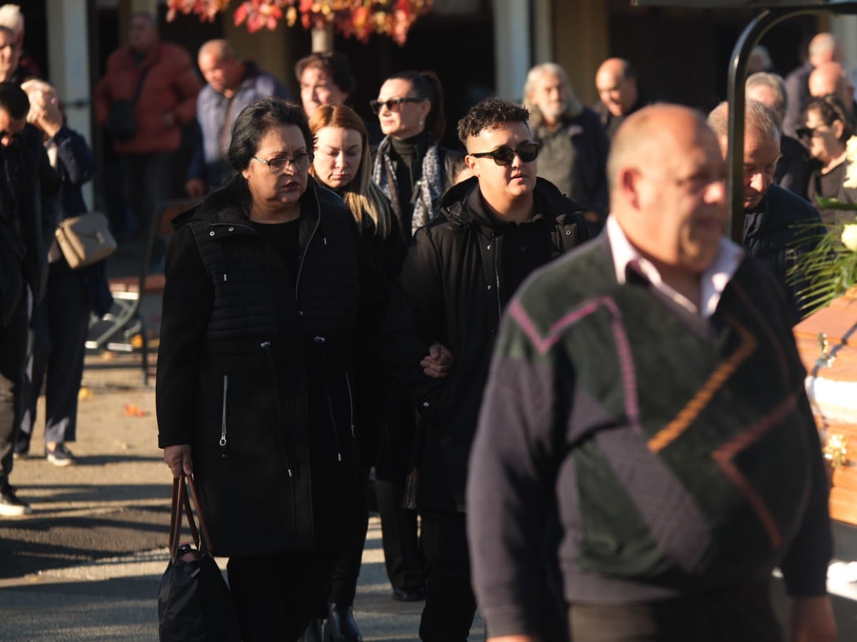 Marija Šerifović sa porodicom u povorci