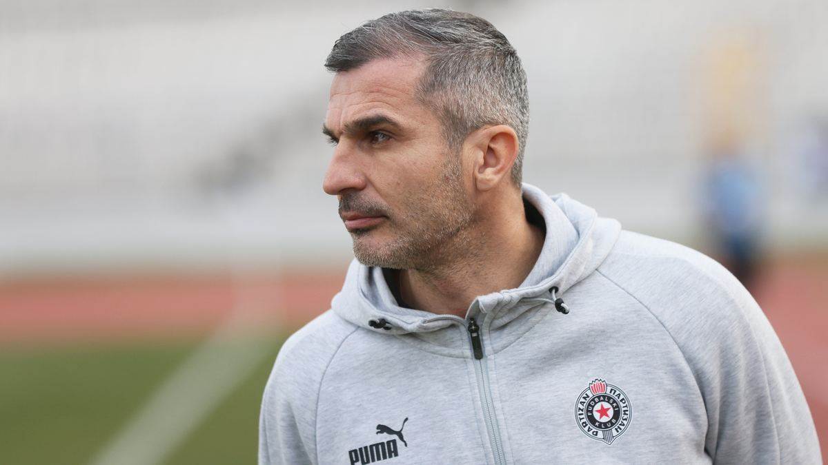 Nenad Stojaković novi trener Partizana
