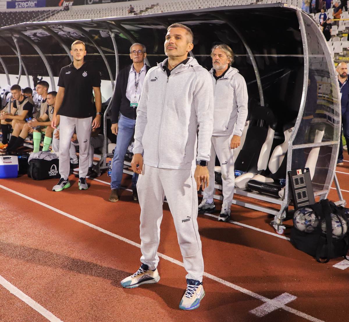 Nenad Stojaković na klupi Partizana