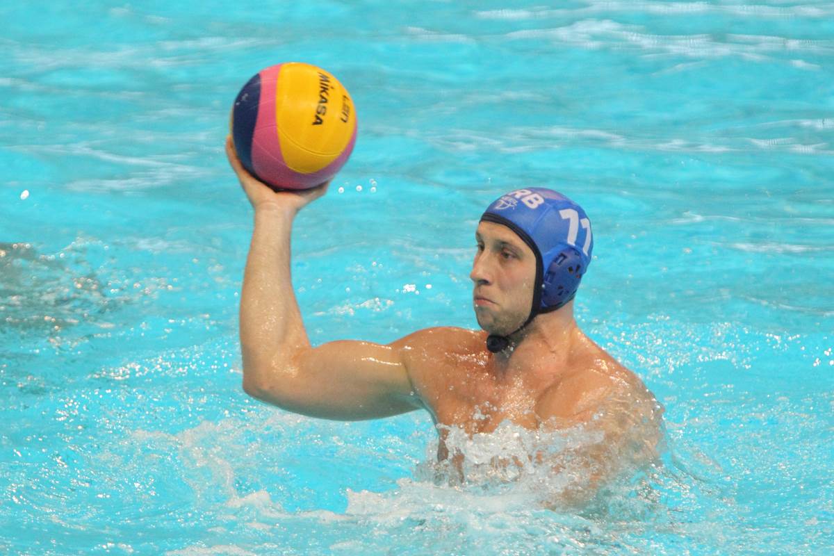 Andrija Prlainović se priprema za šut