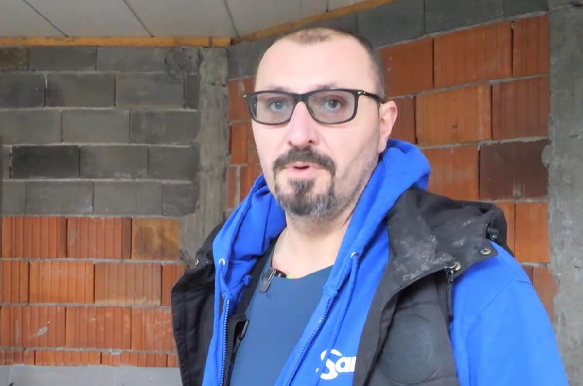 robot muze krave na Vlašiću 3.jpg