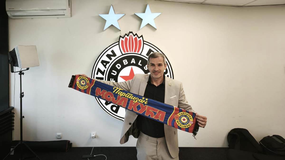 Nenad Stojaković novi trener Partizana 11.jpg