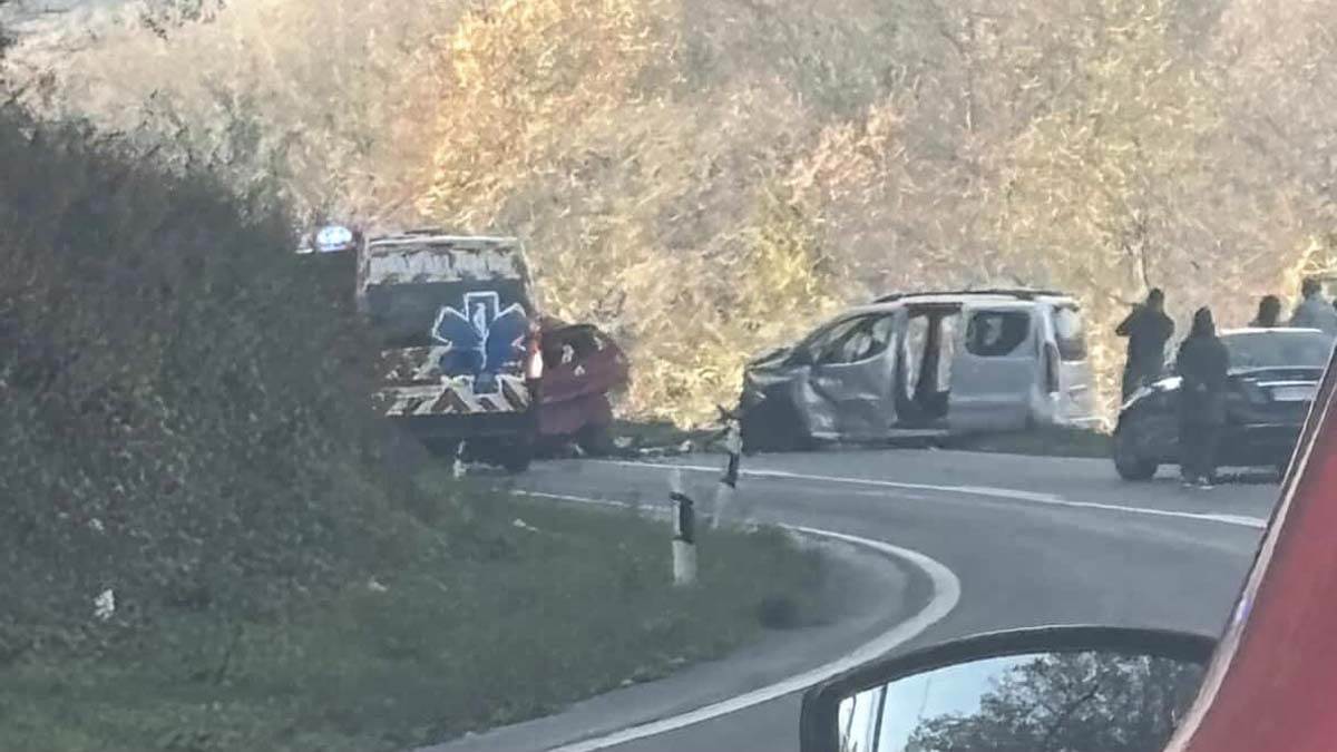 Težak udes u Ovarsko-kablarskoj klisuri 1.jpg