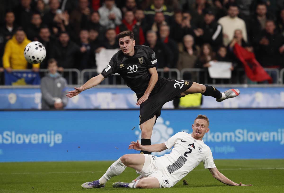 Slovenija - Kosovo 4.jpg