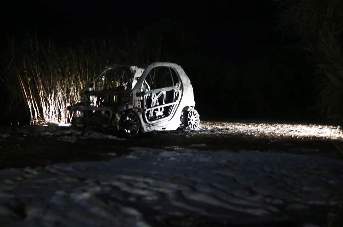 Spaljeni automobil iz kog je ranjen Darko Kovačević 5.jpg