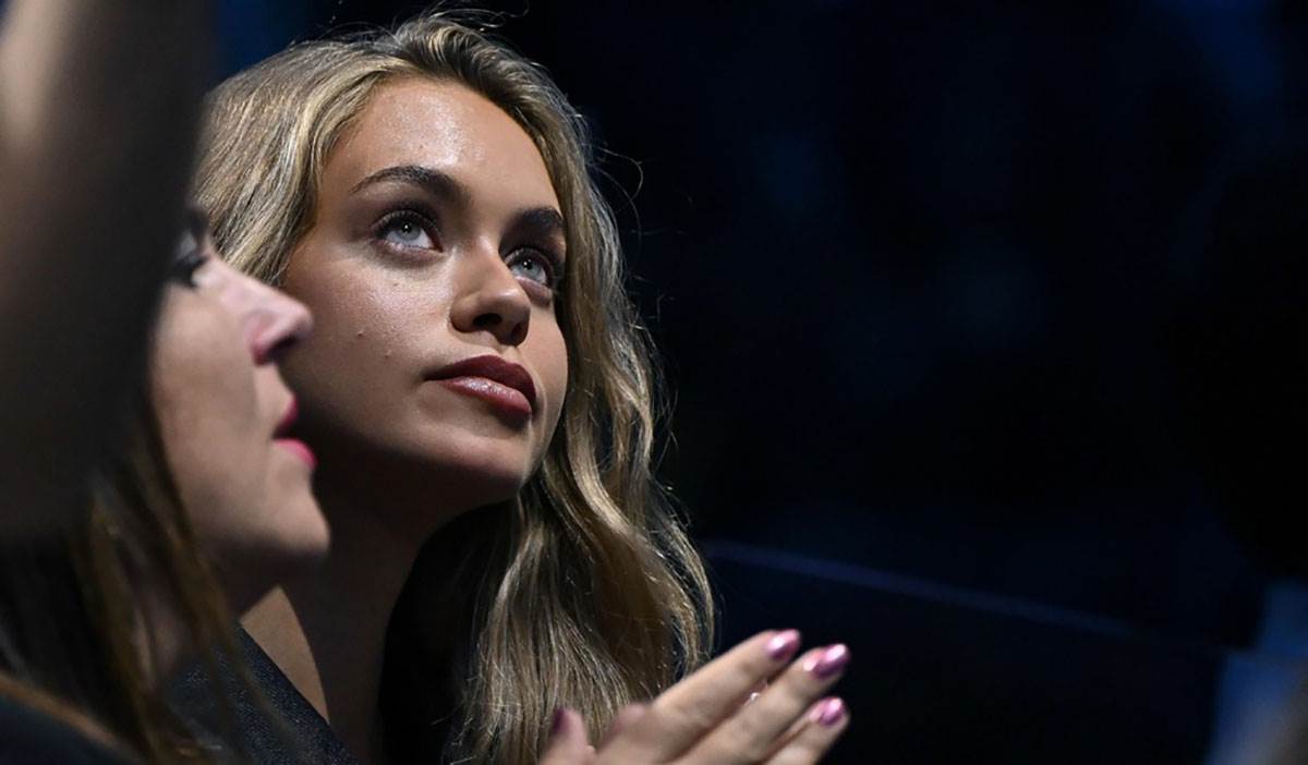 Lejla Hasanović devojka Janika Sinera prati meč u Torinu