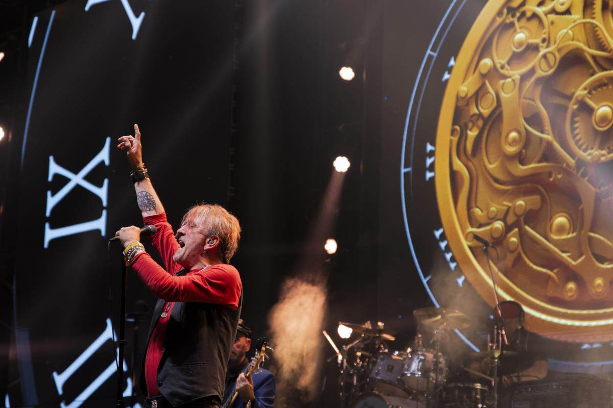 Bijelo Dugme i Goran Bregović (8).jpg