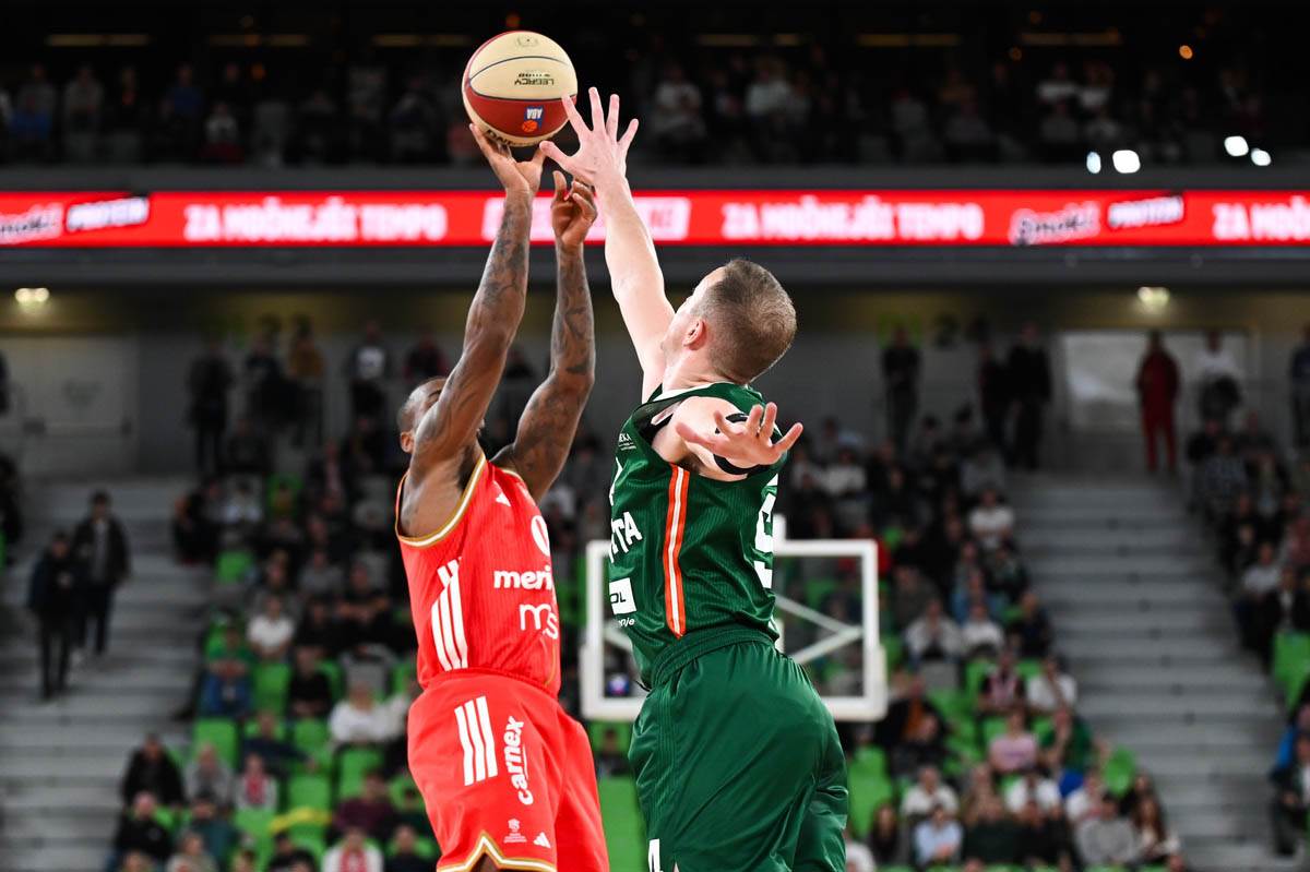 Crvena Zvezda - Olimpija (8).jpg