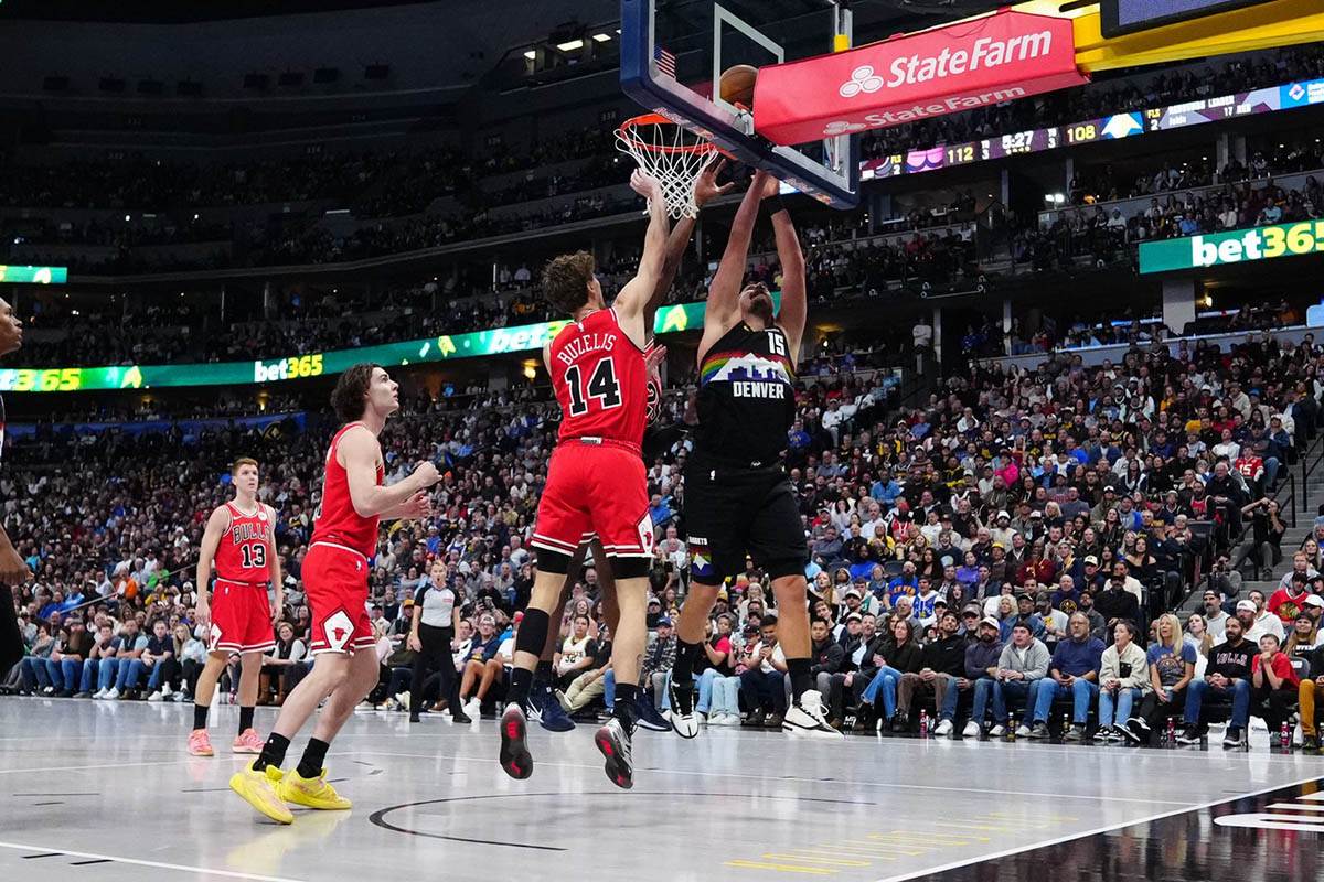 Nikola Jokić protiv Čikaga (6).jpg