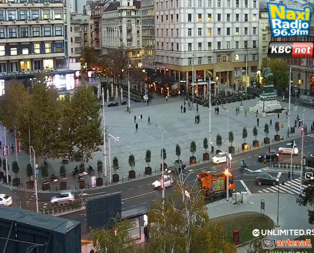 trg republike copy.jpg