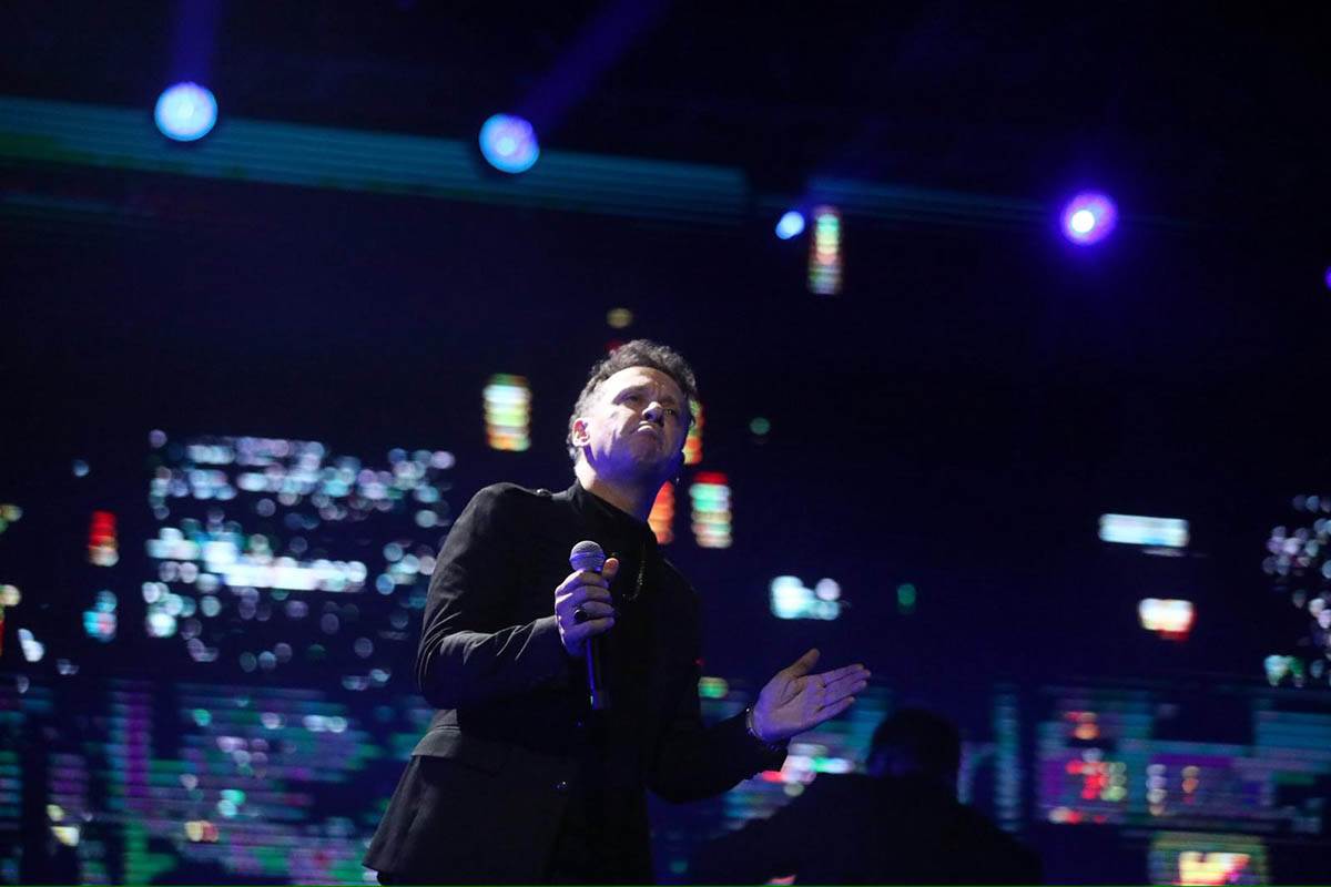 Dženan Lončarević gost na koncertu Emine Jahović