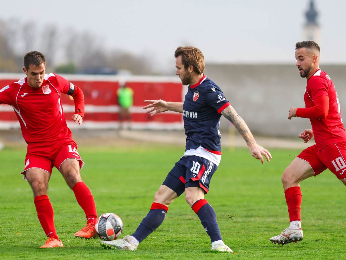 Crvena Zvezda - Sloven Ruma (6).jpg