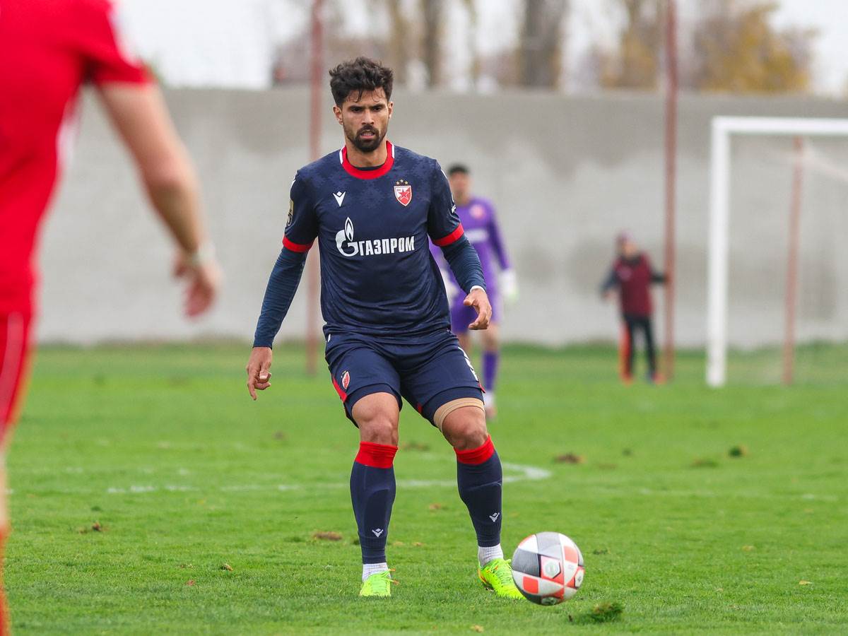 Crvena Zvezda - Sloven Ruma (7).jpg