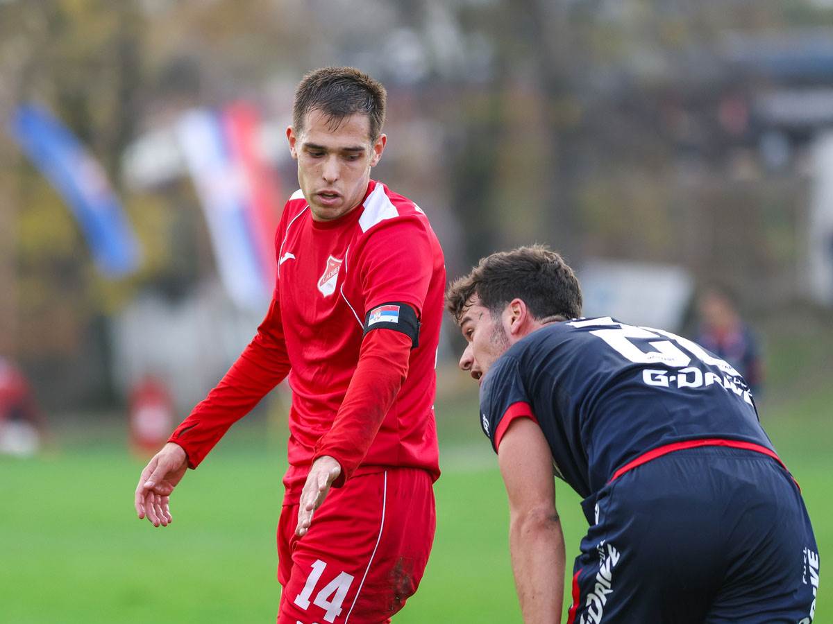 Crvena Zvezda - Sloven Ruma (17).jpg