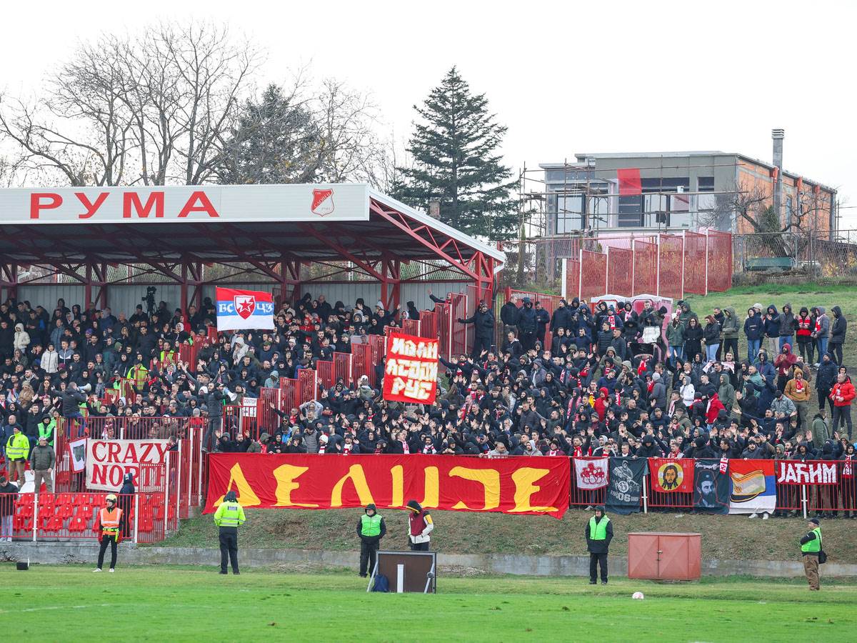 Crvena Zvezda - Sloven Ruma (21).jpg