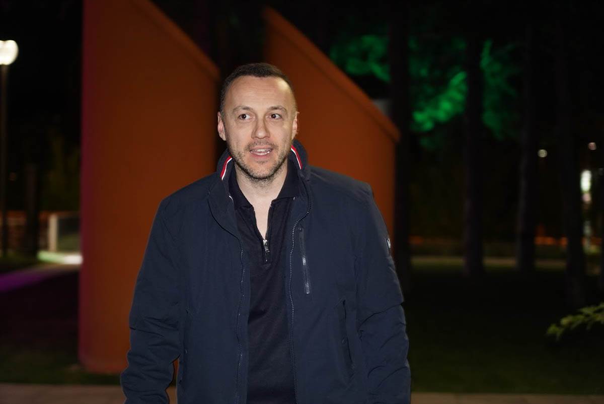 Bane Mojićević (1) copy.jpg