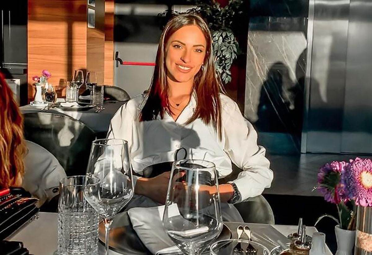 Gde je danas Andrijana iz Zadruge 1 koja je ušla sa ocem pa spavala sa Đeksonom