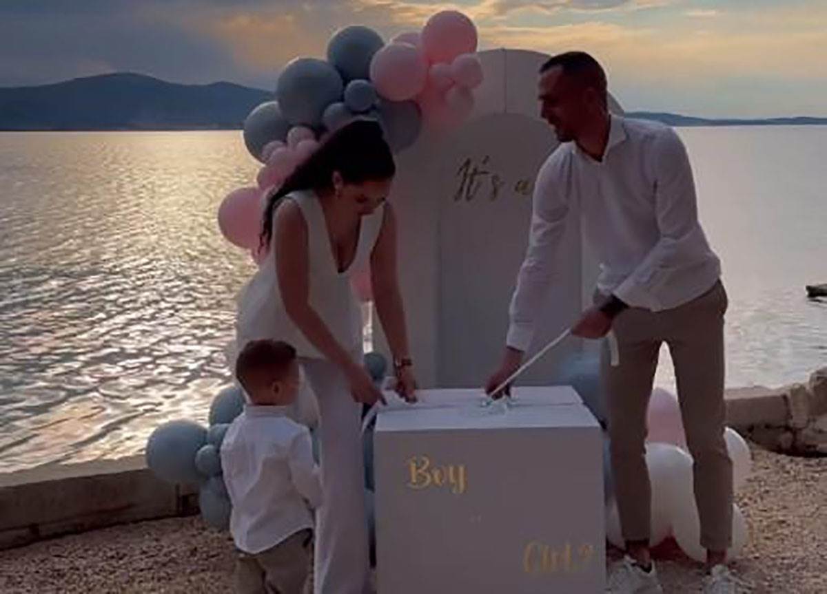 Gde je danas Andrijana iz Zadruge 1 koja je ušla sa ocem pa spavala sa Đeksonom