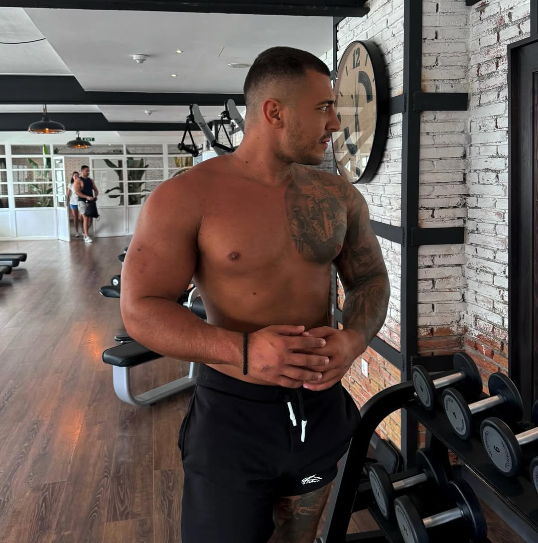 Kako izgleda lepotica koju je ljubio bahati "Ćaletov sin"