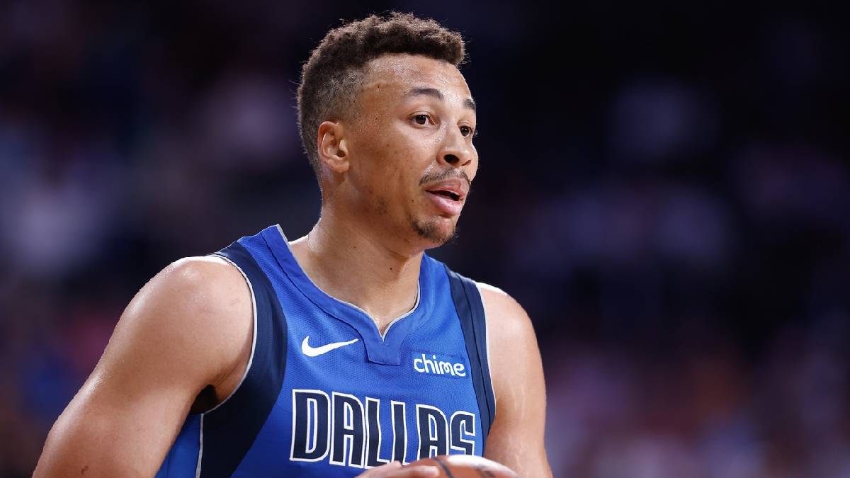 Dante Egzum u dresu Dalasa